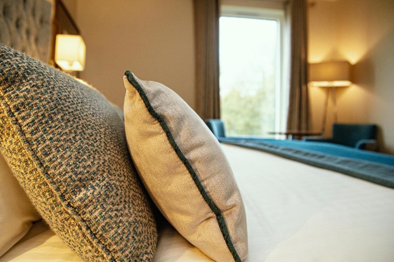 The Wyatt Hotel Westport Buitenkant foto
