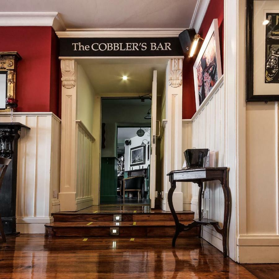 The Wyatt Hotel Westport Buitenkant foto
