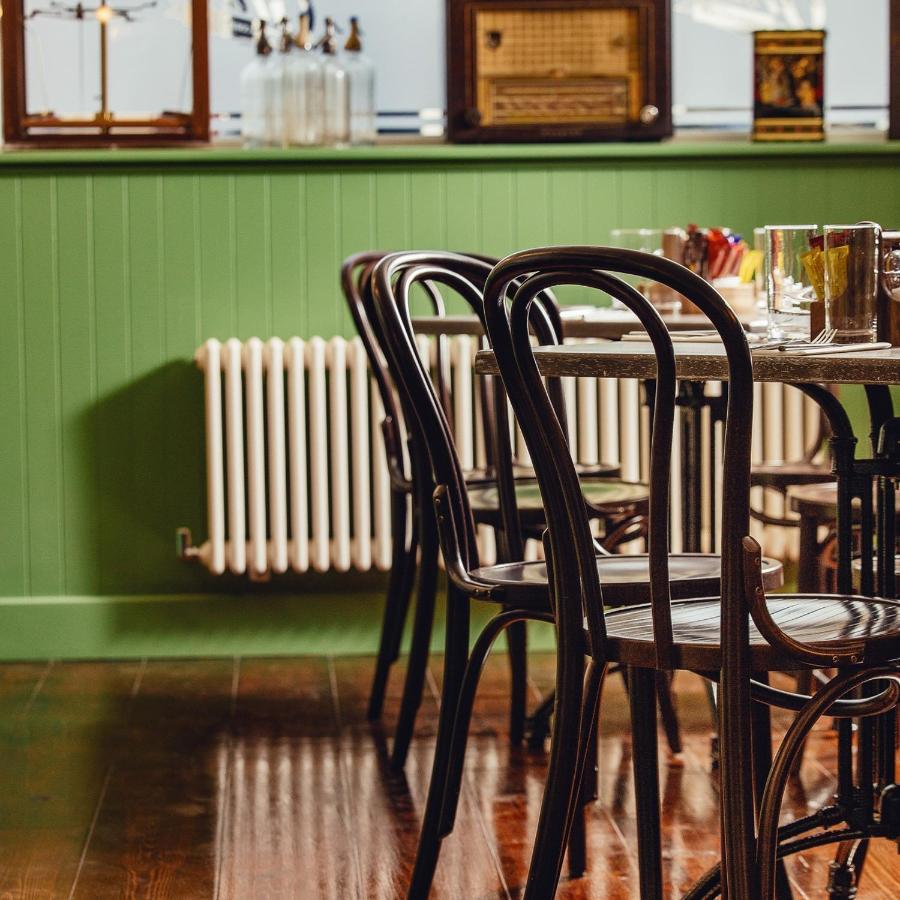 The Wyatt Hotel Westport Buitenkant foto